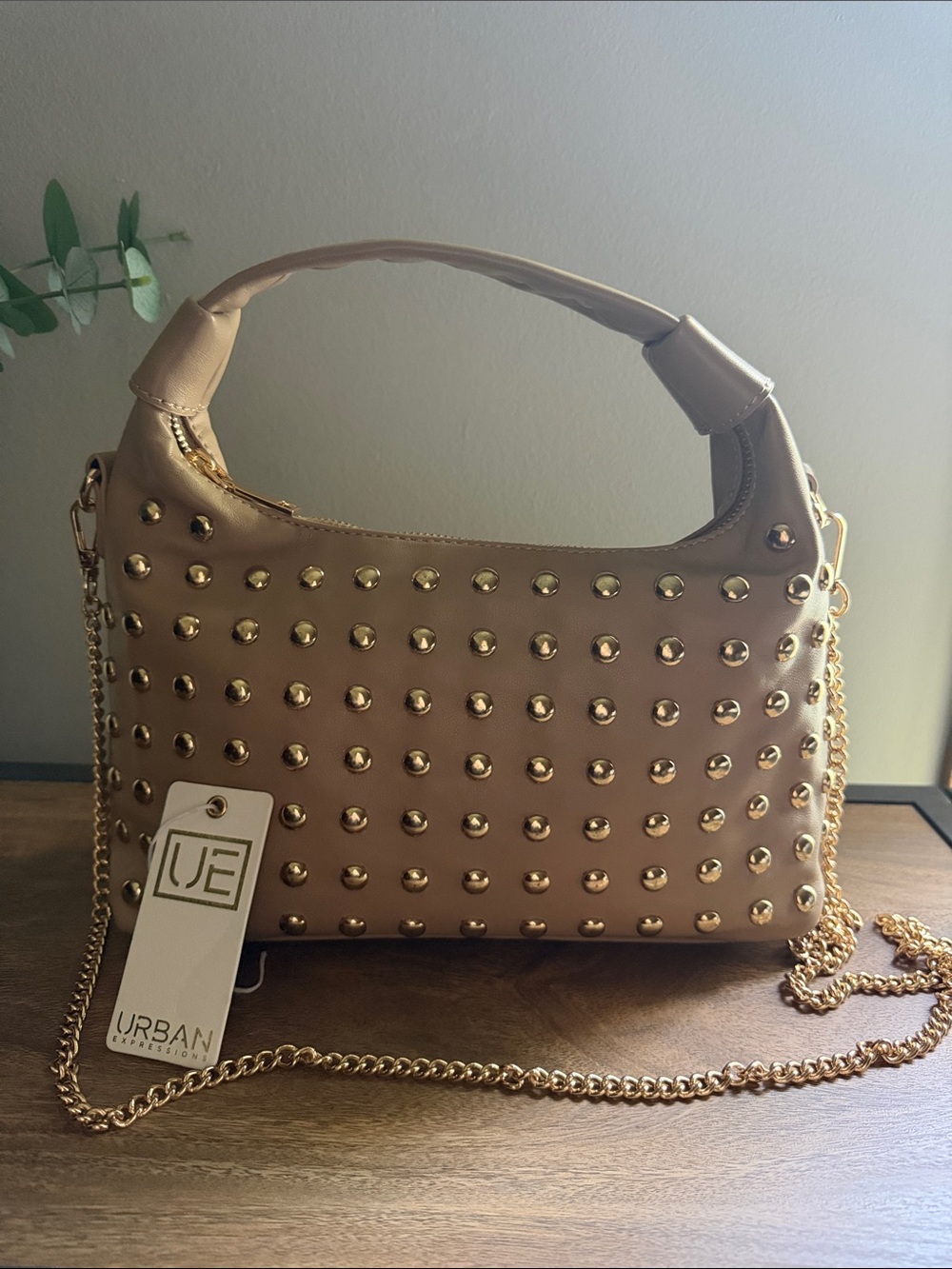 Urban Expressions Beckette Studed Bag Crossbody with gold chain - Picture 2 of 7
